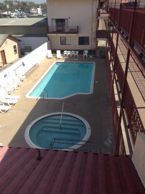 Budget Inn Anaheim/Santa Ana Esterno foto
